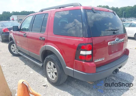 2006 Ford Explorer Xlt z USA, uszkodzony, nr VIN 1FMEU73E36ZA04635